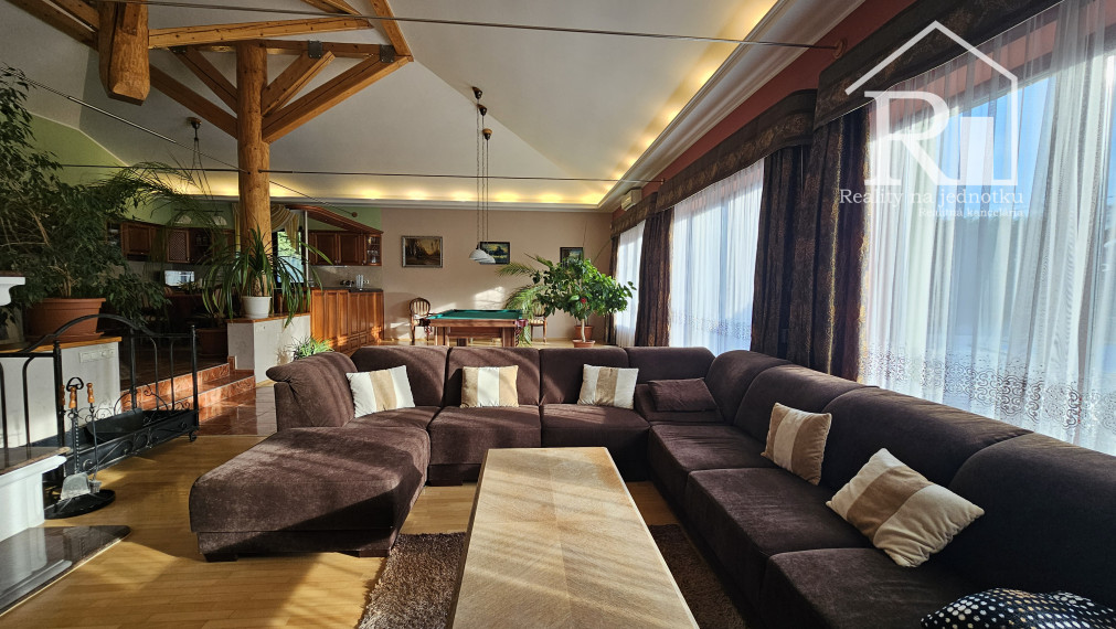 Luxusný 6 izbový rodinný dom - Komfort a štýl v jednom