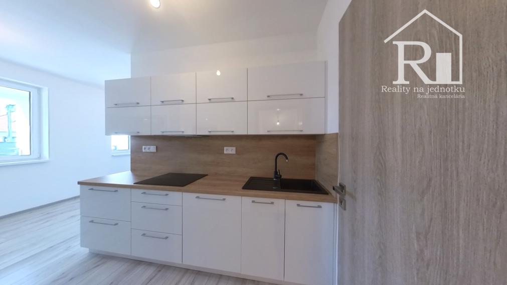 Novostavba - Moderný 3 izbový byt