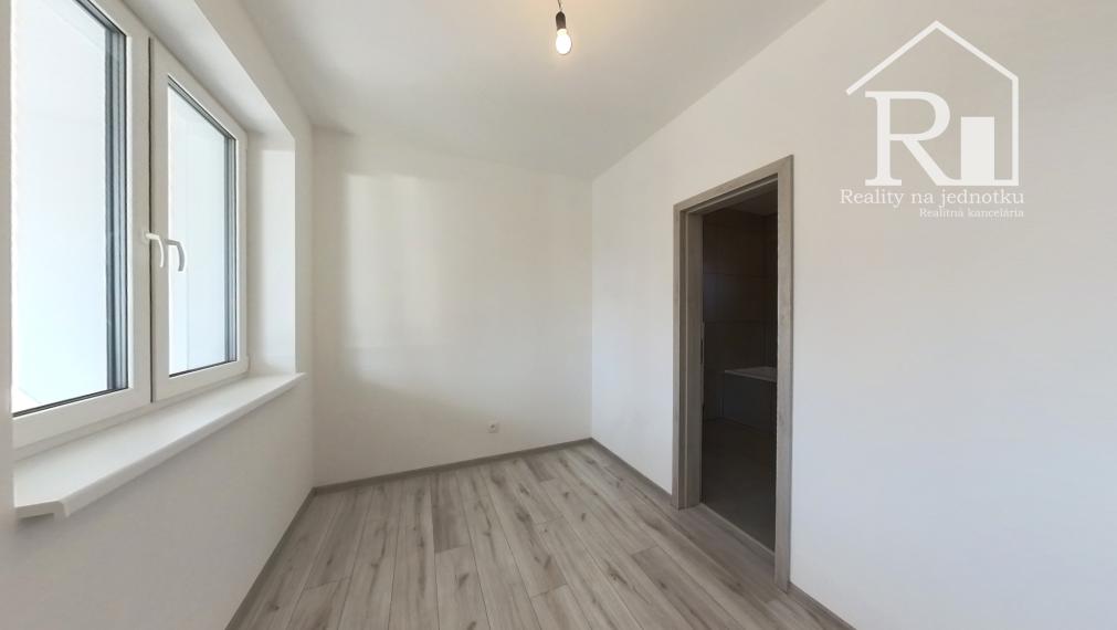 Novostavba - Moderný 3 izbový byt