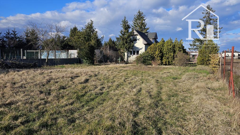 Rekreačná nehnuteľnosť na slnečnom pozemku 1538m2