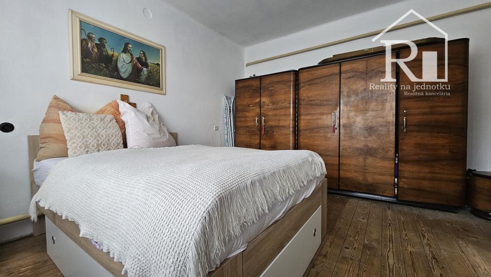 Predaj domu s pozemkom 1739 m² – Trenčín – Biskupice