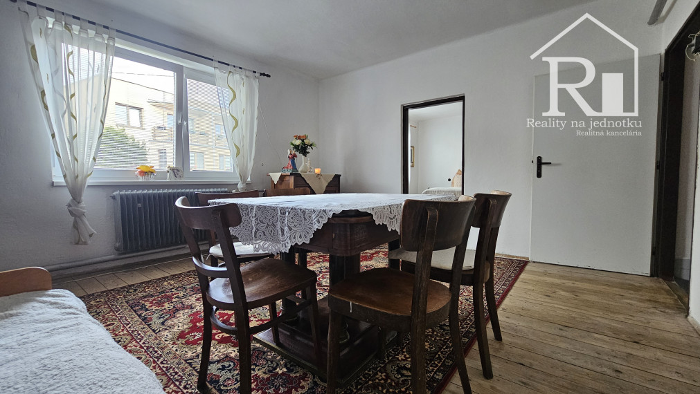 Predaj domu s pozemkom 1739 m² – Trenčín – Biskupice